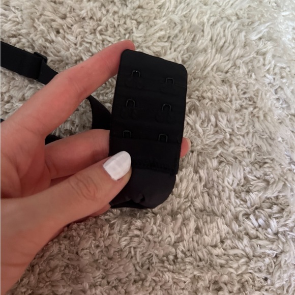 Skims black bra size 36D - Picture 5 of 11